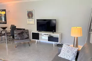 624 Antioch Ave, Fort Lauderdale, FL 33304 - Photo 5