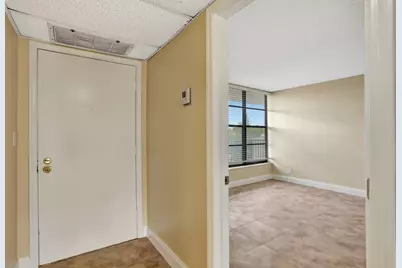3 Royal Palm Way #Unit 403, Boca Raton, FL 33432 - Photo 3