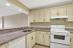 3 Royal Palm Way, Boca Raton, FL 33432 - Photo 5