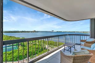 5380 N Ocean Dr, Riviera Beach, FL 33404 - Photo 23