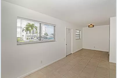402 Lake Shore Drive #103, Lake Park, FL 33403 - Photo 11