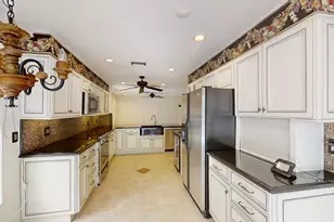 23330 La Vida Way, Boca Raton, FL 33433 - Photo 11