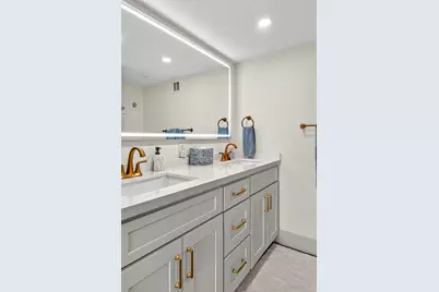 111 N Pompano Beach Boulevard #611, Pompano Beach, FL 33062 - Photo 17