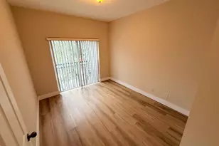 905 N Santa Catalina Cir, North Lauderdale, FL 33068 - Photo 17