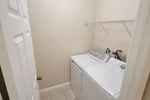 905 N Santa Catalina Cir, North Lauderdale, FL 33068 - Photo 23