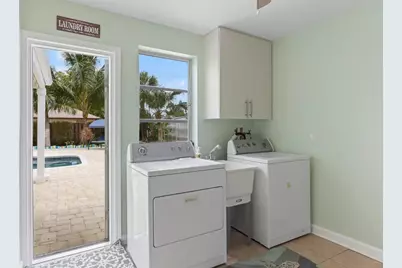 608 Malabar Avenue, Fort Pierce, FL 34949 - Photo 23