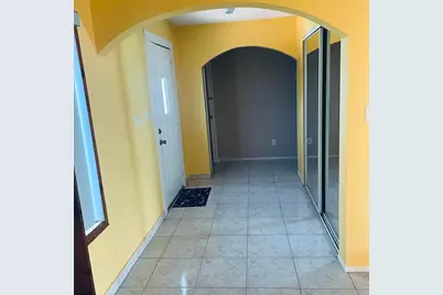182 NE Jettie Terrace, Port Saint Lucie, FL 34983 - Photo 3