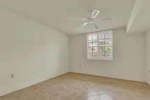 3636 Whitehall Dr, West Palm Beach, FL 33401 - Photo 17