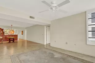 3636 Whitehall Dr, West Palm Beach, FL 33401 - Photo 11