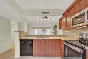 3636 Whitehall Dr, West Palm Beach, FL 33401 - Photo 1