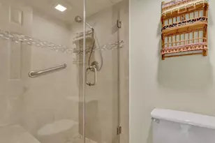 3636 Whitehall Dr, West Palm Beach, FL 33401 - Photo 15