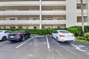 3186 Via Poinciana, Lake Worth, FL 33467 - Photo 49
