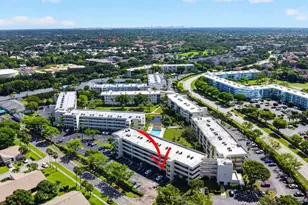 3186 Via Poinciana, Lake Worth, FL 33467 - Photo 5
