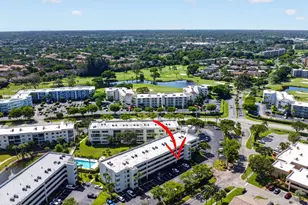 3186 Via Poinciana, Lake Worth, FL 33467 - Photo 9