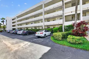 3186 Via Poinciana, Lake Worth, FL 33467 - Photo 53