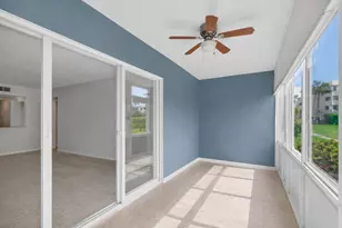 3186 Via Poinciana, Lake Worth, FL 33467 - Photo 39