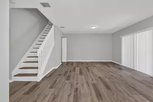 1130 SW 44th Ave, Deerfield Beach, FL 33442 - Photo 9