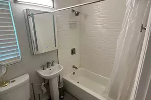 140 NE 71st St, Miami, FL 33138 - Photo 13