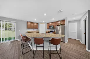 2916 SE Melaleuca Blvd, Port Saint Lucie, FL 34952 - Photo 9