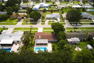 304 Circle W, Jupiter, FL 33458 - Photo 37