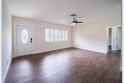 304 Circle W, Jupiter, FL 33458 - Photo 5