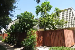 1700 Embassy Dr, West Palm Beach, FL 33401 - Photo 1
