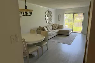 10001 Winding Lake Rd, Sunrise, FL 33351 - Photo 3