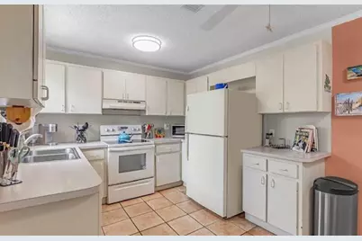 309 W Calzada De Bougainvillea, Marathon, FL 33050 - Photo 7