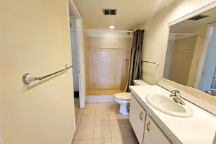 4172 Inverrary Dr, Lauderhill, FL 33319 - Photo 17