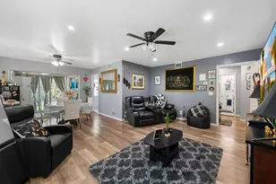 24 Colonial Club Dr, Boynton Beach, FL 33435 - Photo 19