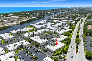 24 Colonial Club Dr, Boynton Beach, FL 33435 - Photo 23