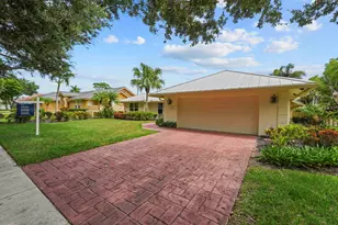 9746 SE Landing Pl, Tequesta, FL 33469 - Photo 7