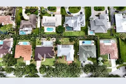 9746 SE Landing Place, Tequesta, FL 33469 - Photo 3