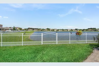 840 Gairloch Lane, Fort Pierce, FL 34947 - Photo 13