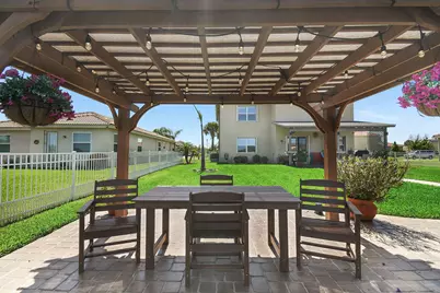 840 Gairloch Lane, Fort Pierce, FL 34947 - Photo 11