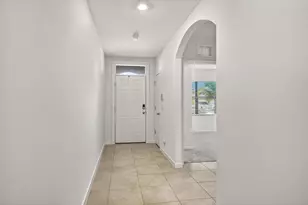 5307 Entertainment Way, Fort Pierce, FL 34947 - Photo 3