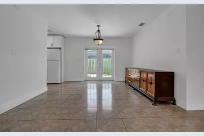 2100 N 57th Avenue, Hollywood, FL 33021 - Photo 9