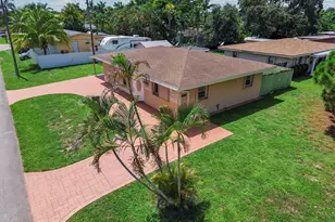 2100 N 57th Ave, Hollywood, FL 33021 - Photo 3
