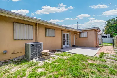 2100 N 57th Avenue, Hollywood, FL 33021 - Photo 31