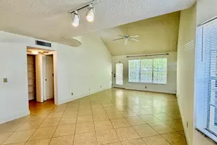 6308 La Costa Dr, Boca Raton, FL 33433 - Photo 5