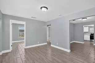 1920 N 48th St, Fort Pierce, FL 34947 - Photo 11