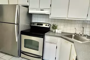 1007 Green Pine Blvd, West Palm Beach, FL 33409 - Photo 11
