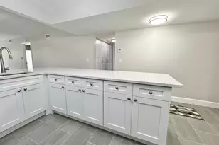 7681 Tahiti Ln, Lake Worth, FL 33467 - Photo 9