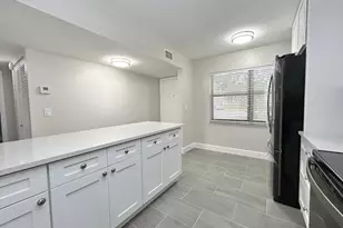 7681 Tahiti Ln, Lake Worth, FL 33467 - Photo 7