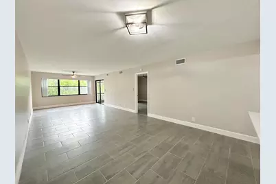 7681 Tahiti Lane #102, Lake Worth, FL 33467 - Photo 13