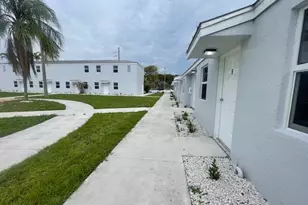 4393 Windsor Ave, West Palm Beach, FL 33407 - Photo 1