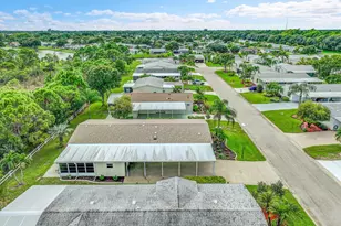 7945 Horned Lark Cir, Port Saint Lucie, FL 34952 - Photo 29