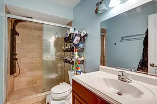 10723 NW 11th St, Pembroke Pines, FL 33026 - Photo 15
