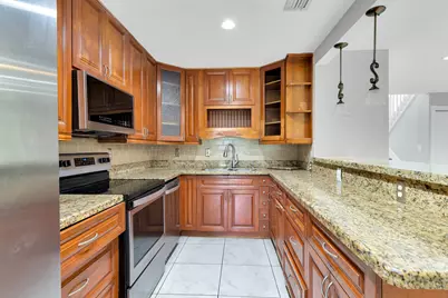 10723 NW 11th Street #10723, Pembroke Pines, FL 33026 - Photo 19