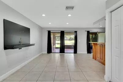 10723 NW 11th Street #10723, Pembroke Pines, FL 33026 - Photo 13